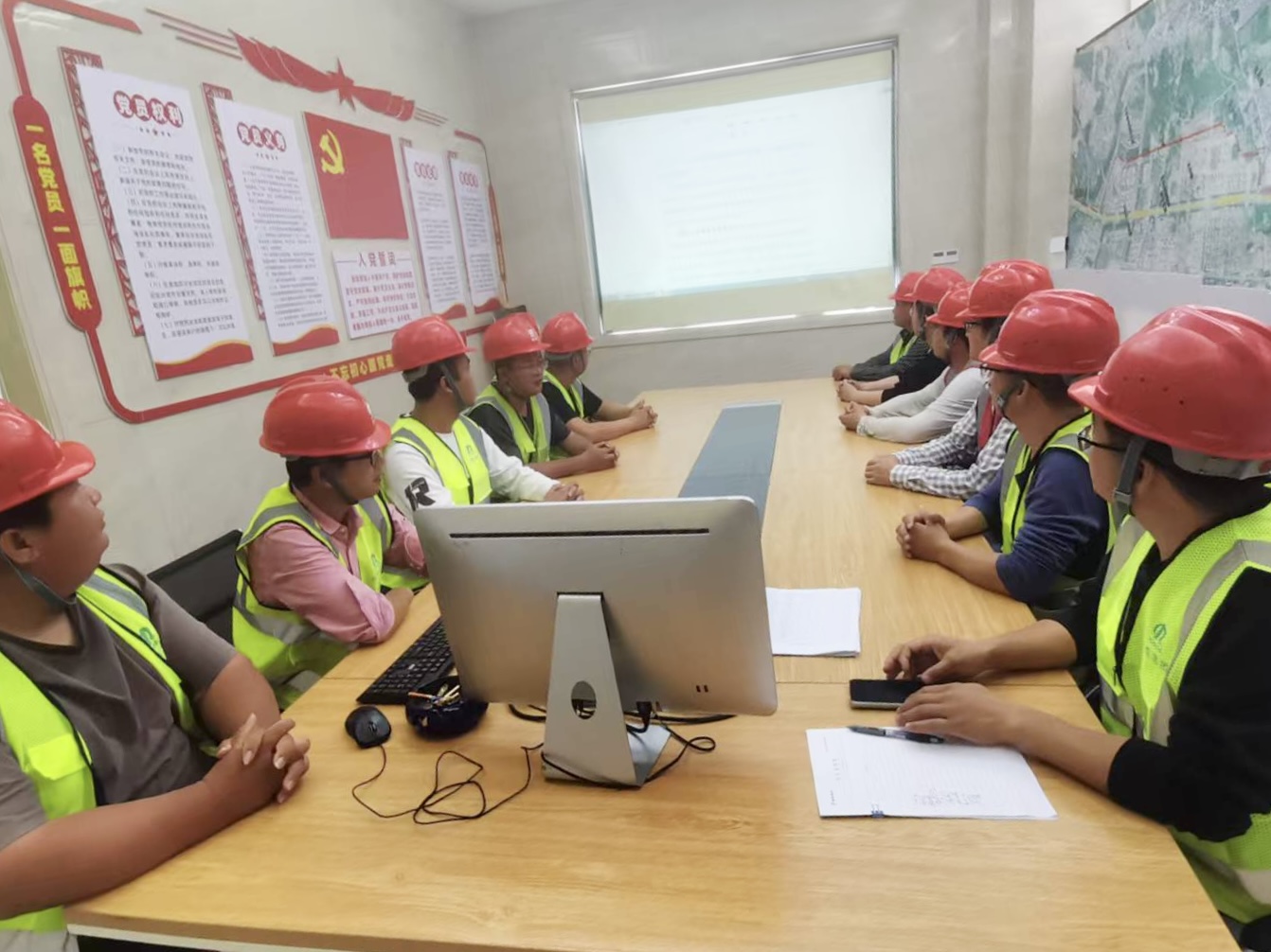 1764919481.jpg 微信图片_20251202153325_876_77.jpg