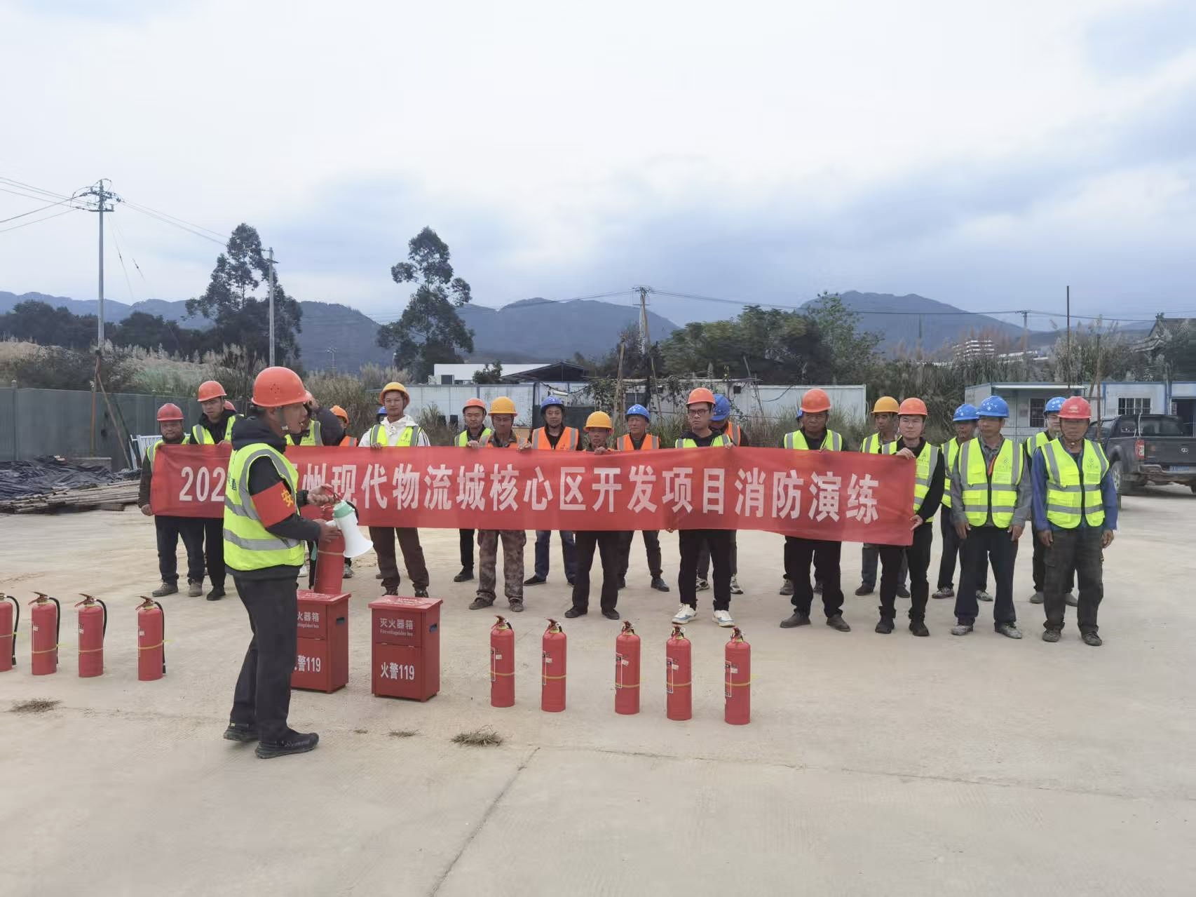 1764919676.jpg 微信图片_20251202152655_853_77.jpg